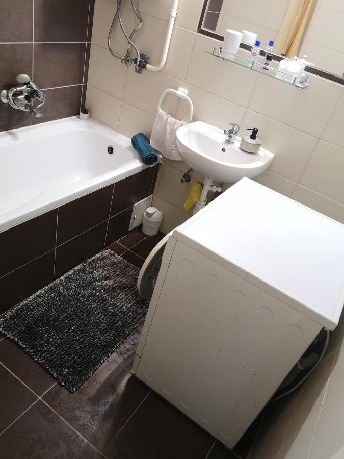 Natasa Apartman Oroshaza Luaran gambar