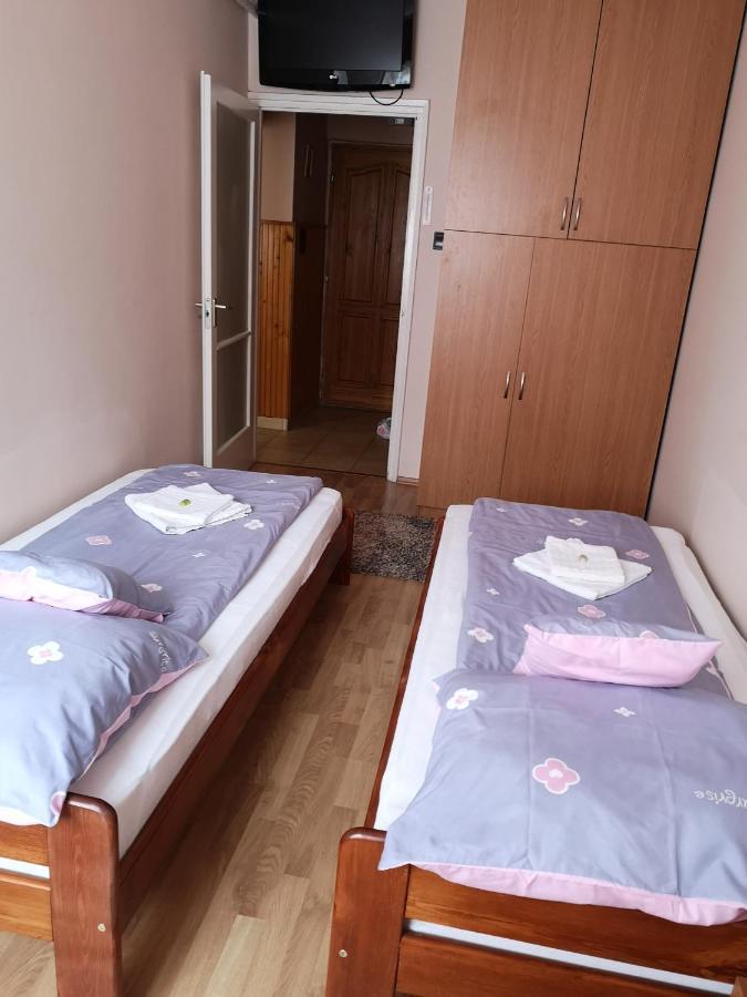 Natasa Apartman Oroshaza Luaran gambar