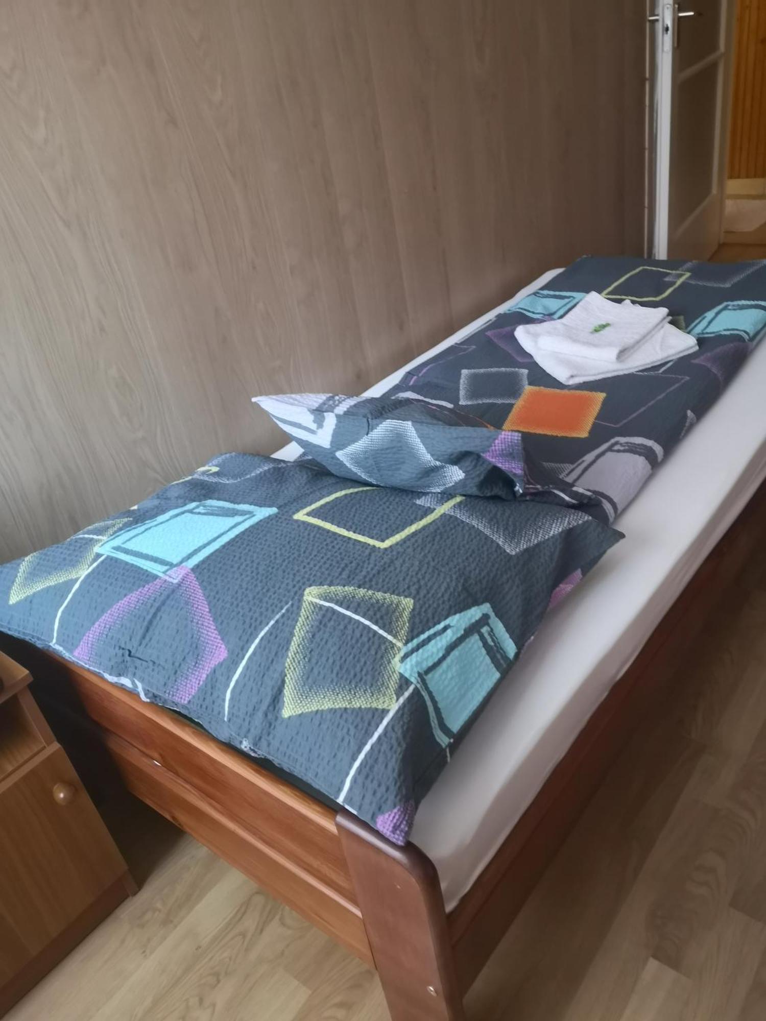 Natasa Apartman Oroshaza Luaran gambar